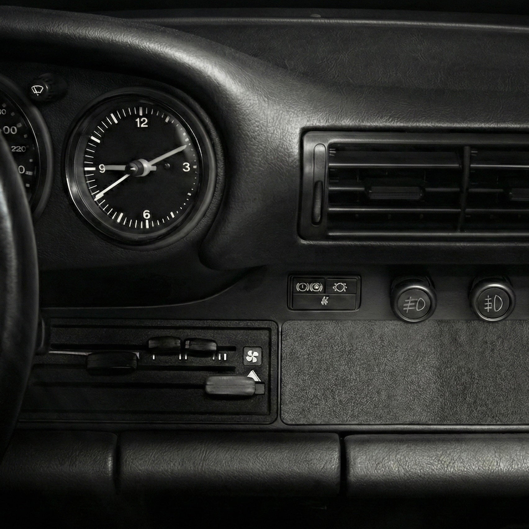 BLKBOX Media Player for Porsche G Model