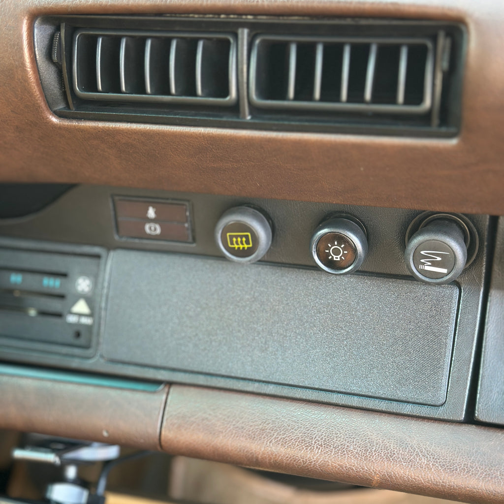 BLKBOX Media Player for Porsche G Model